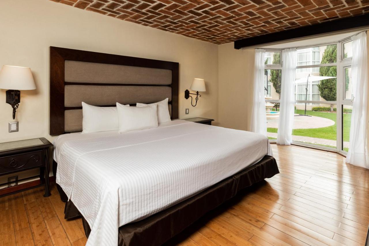 Hotel Villa Mercedes San Cristobal Сан-Кристобаль-де-Ла-Касас Экстерьер фото